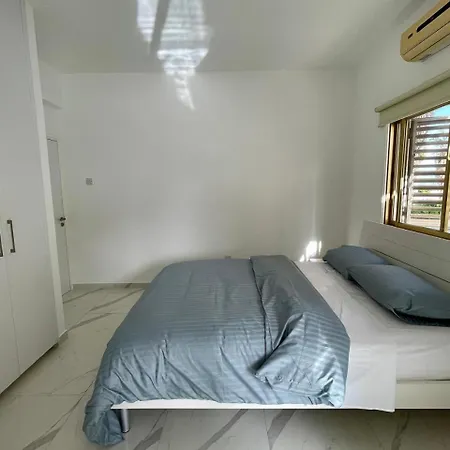 Апартаменти Centro Ларнака