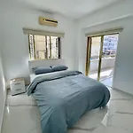 Centro Appartamento Larnaca