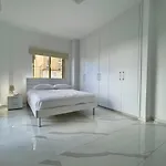 Appartamento Centro Larnaca